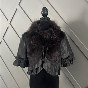 Brown Cape with Plush Fur Collar and Cropped Design